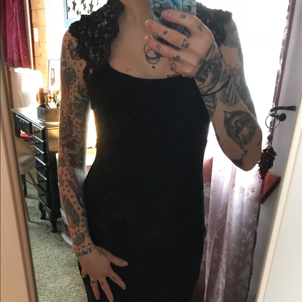 black lace dress